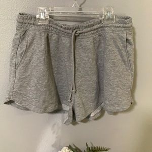 Grey sweat-shorts